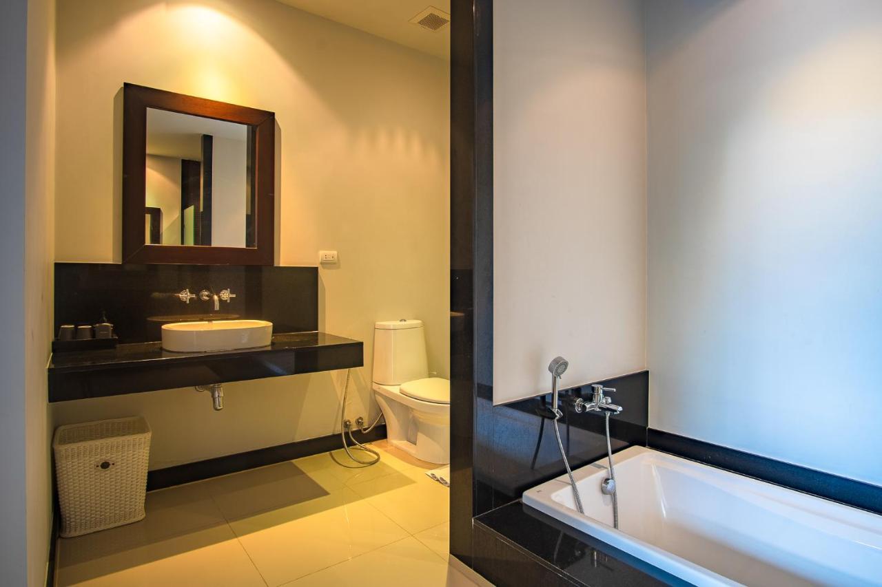 One Bedroom Onyx Villa Nai Harn エクステリア 写真